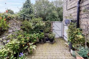 Photo 24- click for photo gallery